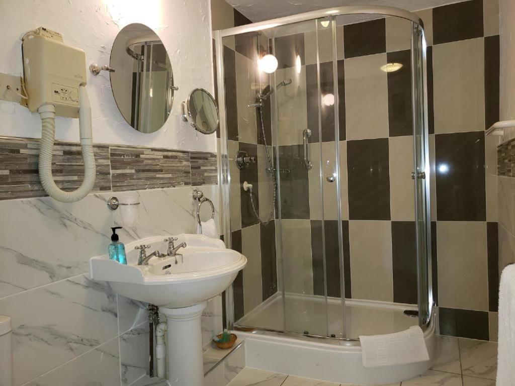 مبيت وإفطار أبينغدون Abingplough House المظهر الخارجي الصورة